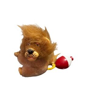 Vintage 1970s Lion Hugger Grabber Clinger Pencil Topper Figure Bobber Tail toy